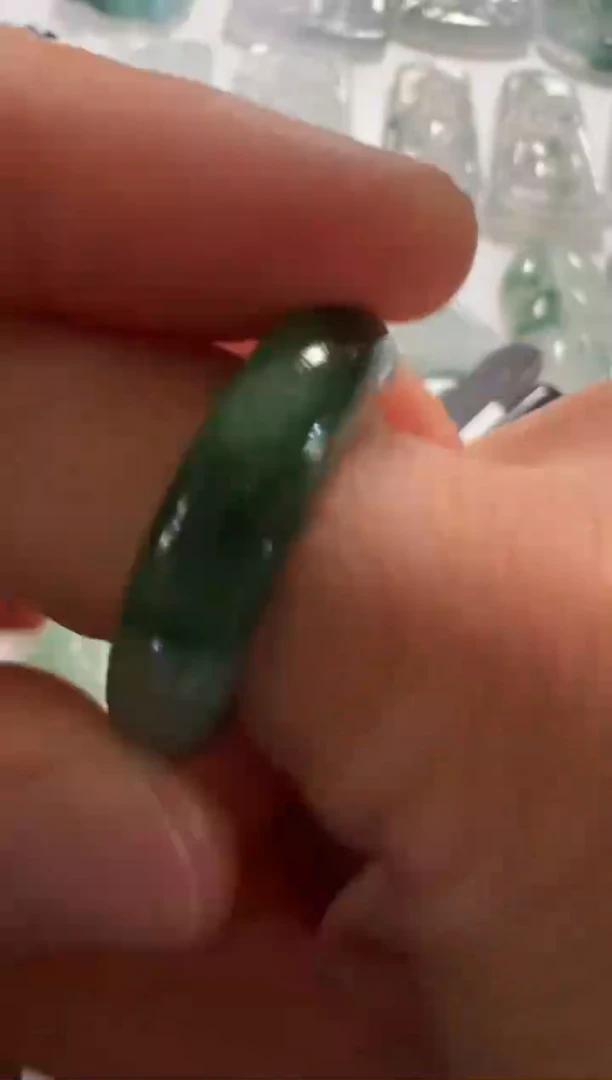 未镶嵌定制翡翠戒圈