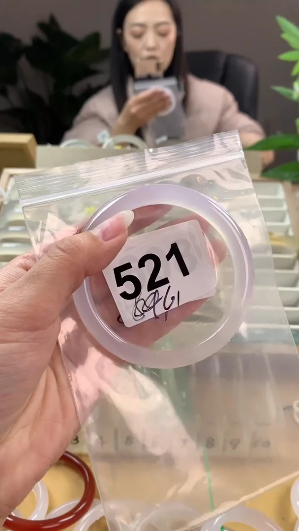 【闪购商品】玛瑙/玉髓手镯未镶嵌521