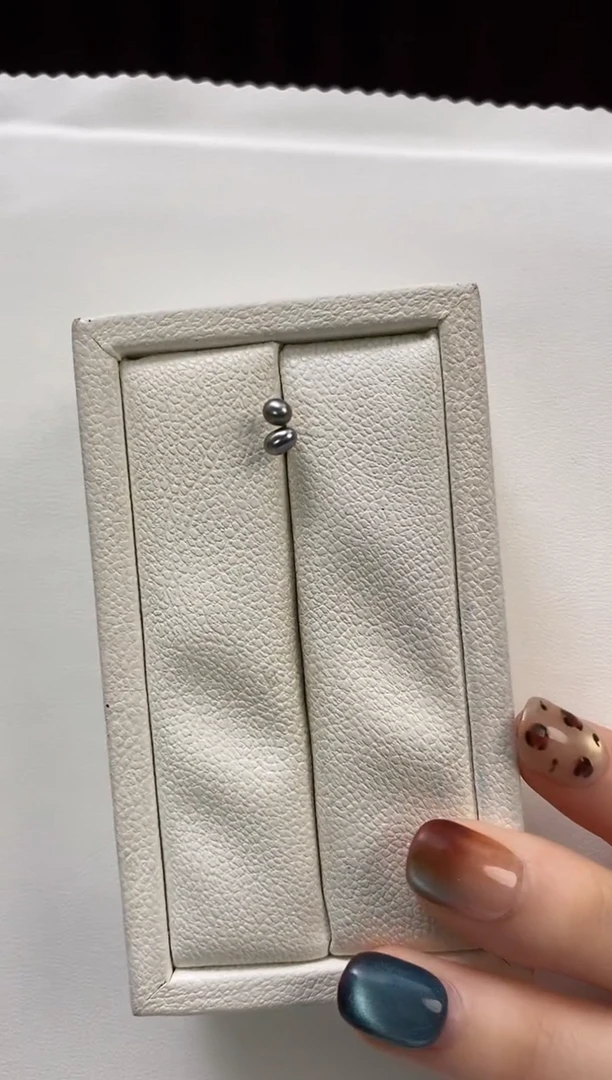 18K金镶嵌耳饰海水珍珠keshi海水珍珠耳饰