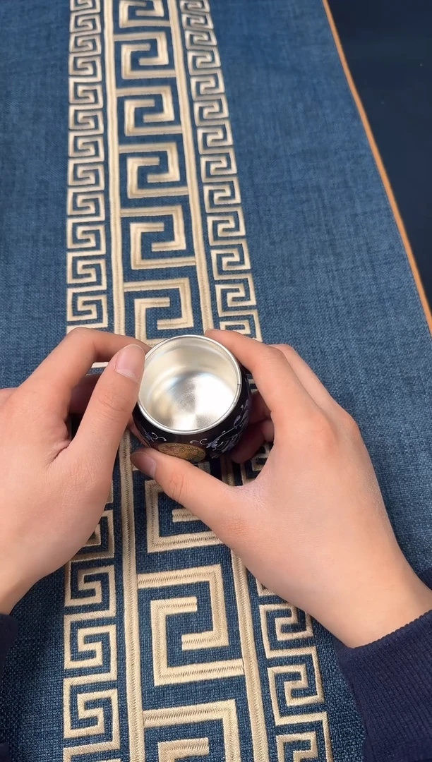 【闪购商品】陶瓷珐琅彩鎏银内胆主人杯