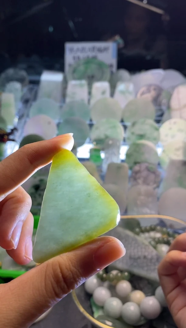 裸石翡翠翡翠A货09