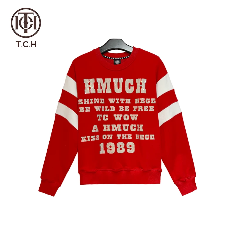 轻奢-TCH潮牌字母烫钻休闲时尚宽松拼接红色圆领卫衣T69D11E6009
