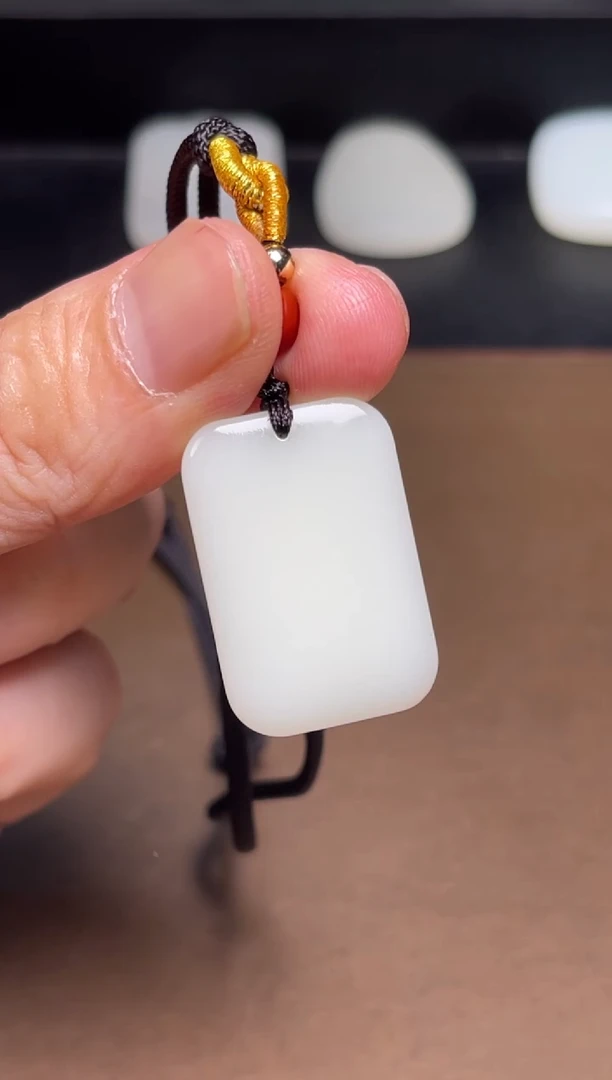 和田玉未镶嵌颈饰5