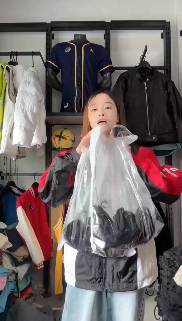 3735   编码  瑕疵直播间过款为准 尺码   身高
