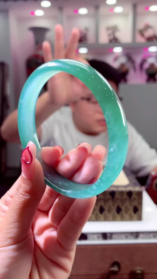 翡翠未镶嵌颈饰天然翡翠（拍一发一）