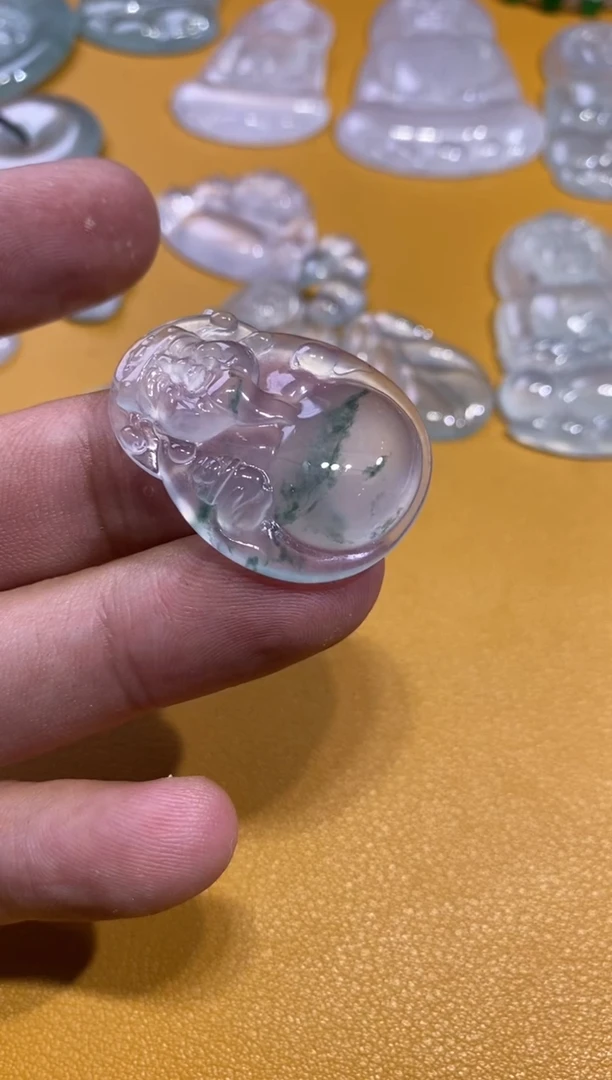 吊坠(不含链)未镶嵌翡翠多*财神28000    33.3  25.6  6.5