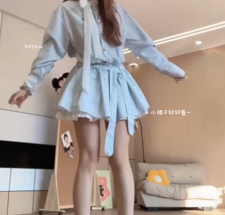 2025春季新款网红同款洋气气质韩版潮流连衣裙女炸街121f