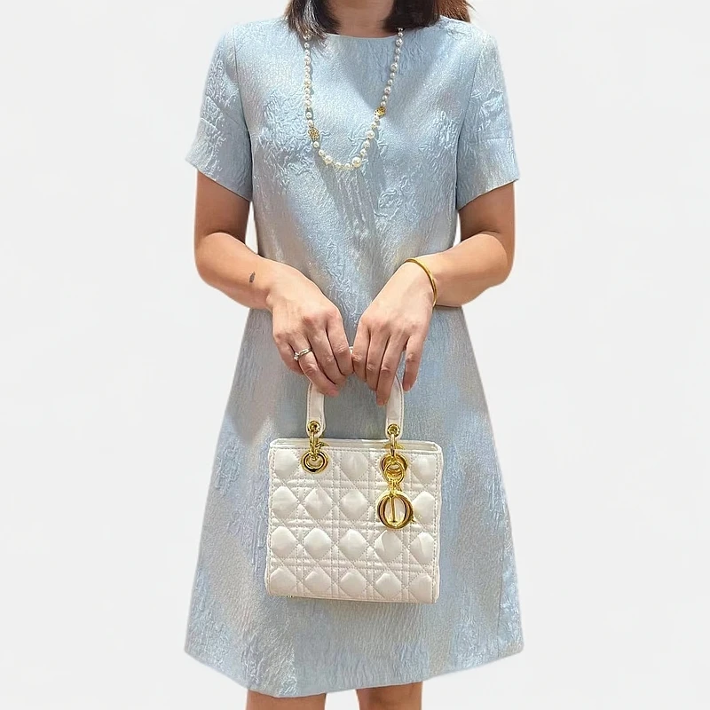 【迷你邂逅 】连衣裙女爆款2024新款微胖宽松女人高档高贵妈妈裙子