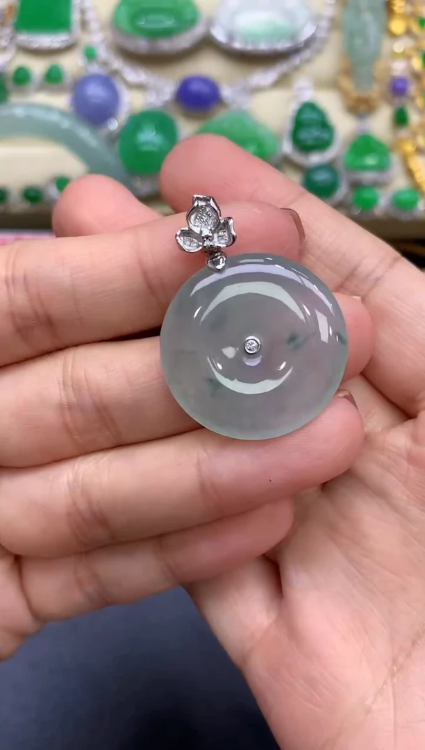 颈饰18K金镶嵌翡翠185-中国好珍宝