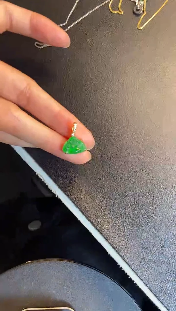 吊坠(不含链)银S925镶嵌翡翠1