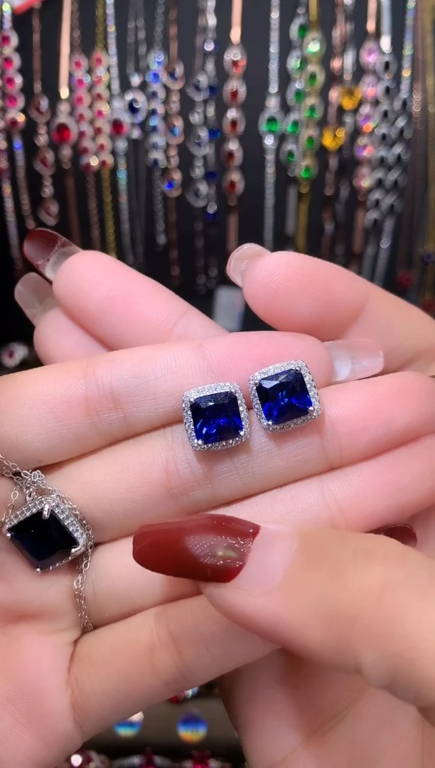 【闪购商品】蓝宝石耳饰银S925镶嵌银色