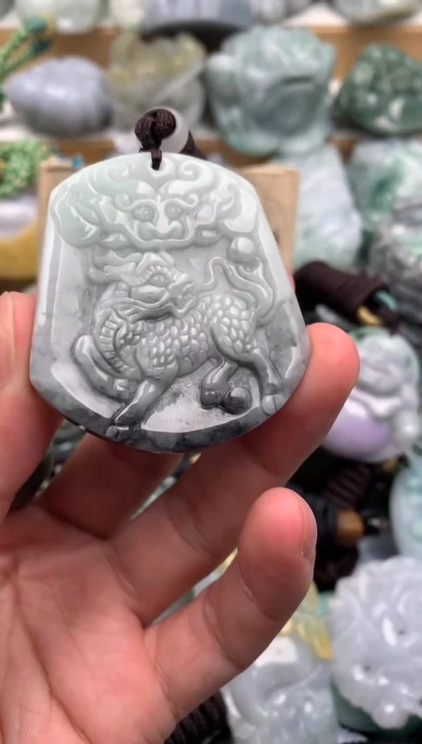 吊坠(不含链)未镶嵌翡翠1