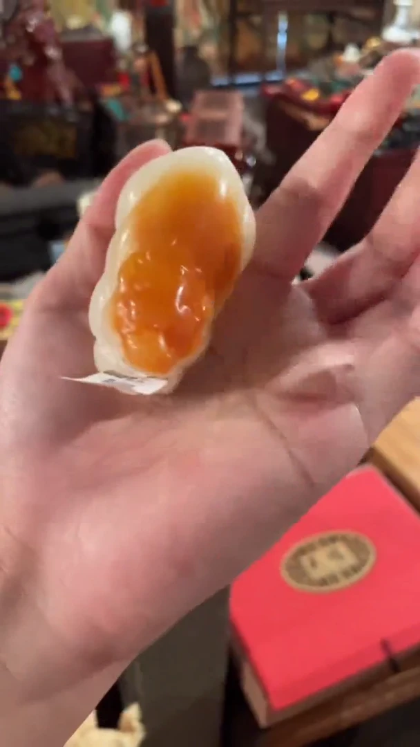 未镶嵌和田玉挂件白黄貔貅