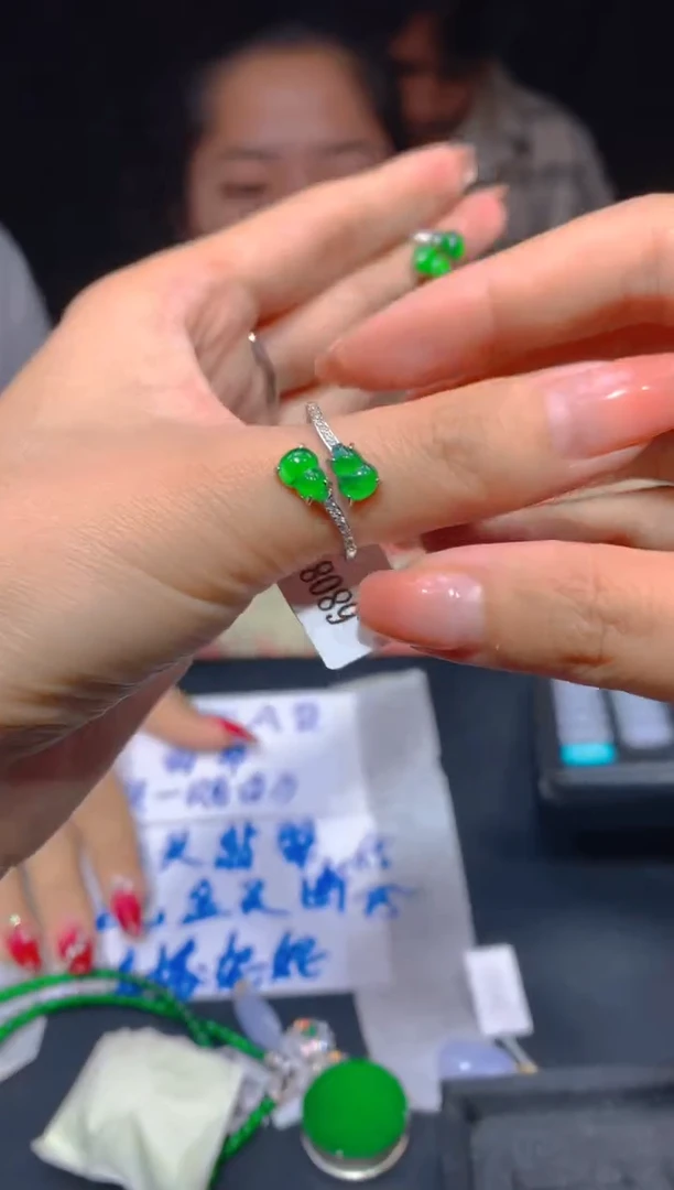 【闪购商品】定制翡翠未镶嵌147多样性发货（发其一）