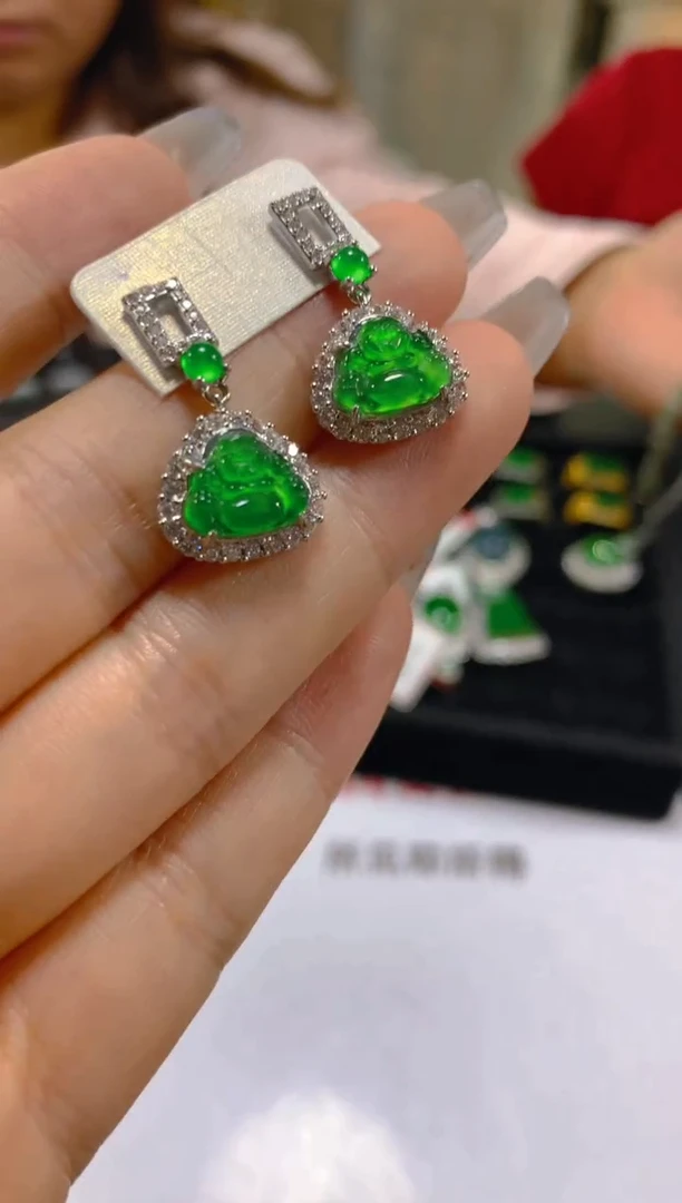 未镶嵌翡翠耳饰多样性发一