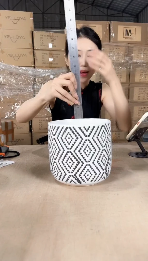 波西米亚黑白中号18x17