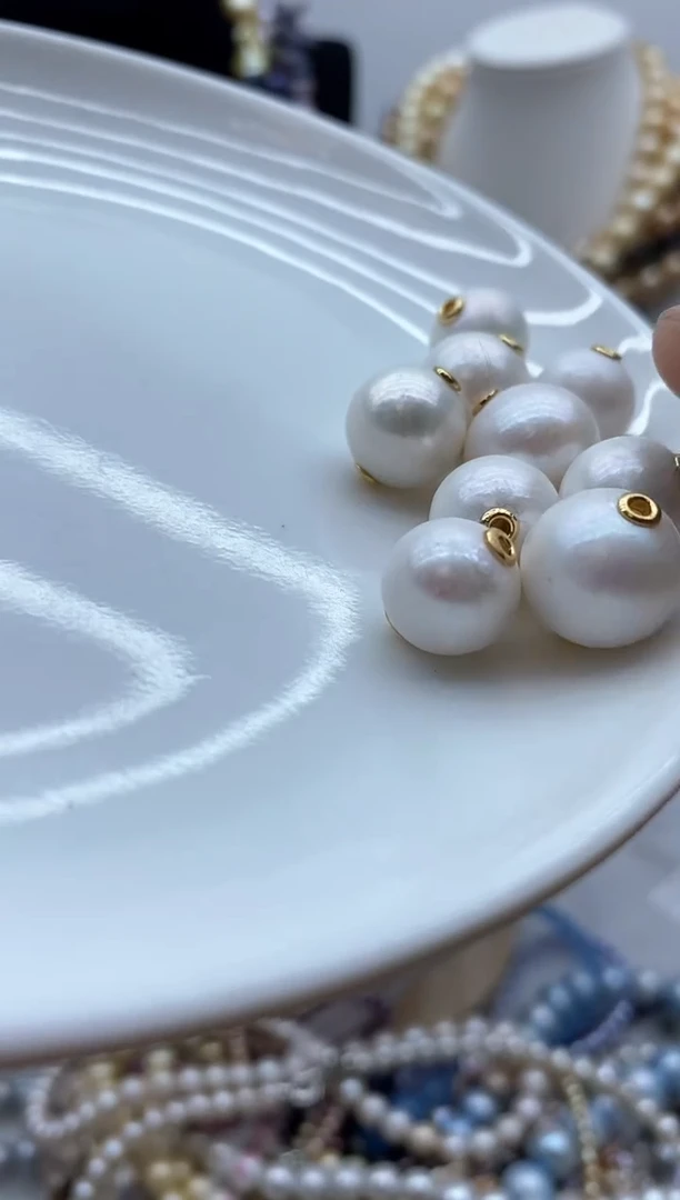 【闪购商品】淡水珍珠颈饰钛钢124