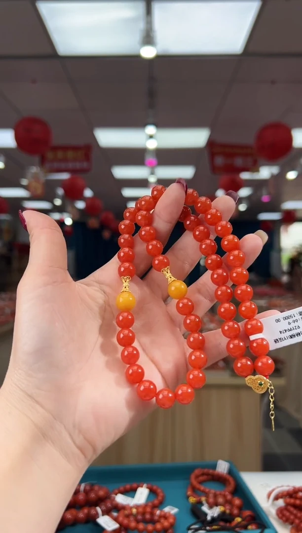 【闪购商品】南红玛瑙珠串未镶嵌多样发其一/92199474