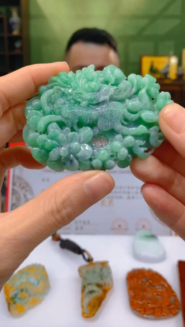 未镶嵌定制翡翠2025122770