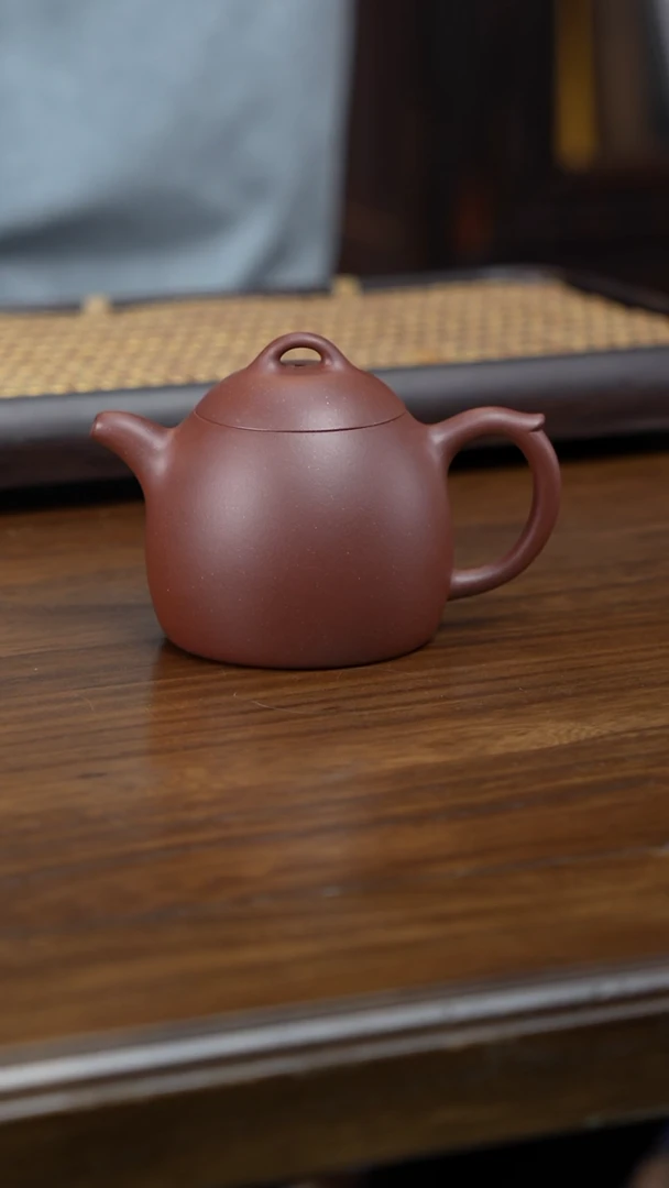 茶壶紫砂平台底槽清 秦权壶 240cc