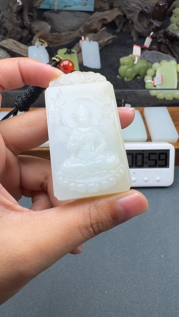 颈饰未镶嵌和田玉1
