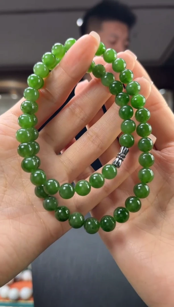 和田玉未镶嵌颈饰佩佩8mm左右