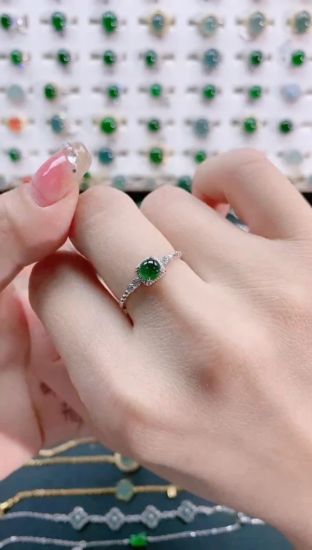 【闪购商品】翡翠戒指银S925镶嵌天然翡翠