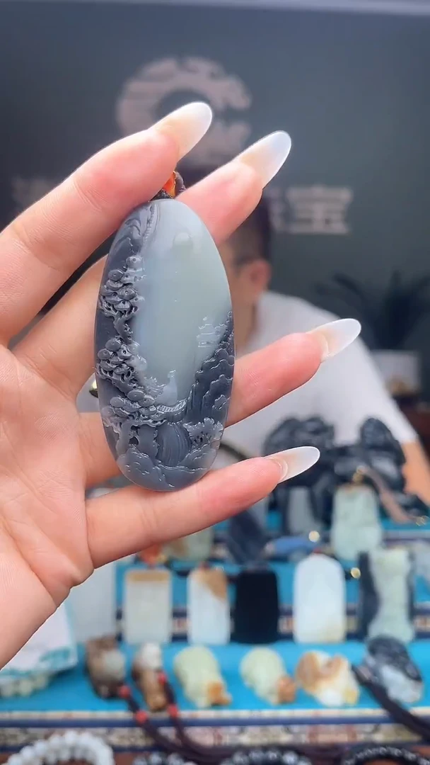 未镶嵌和田玉挂件1