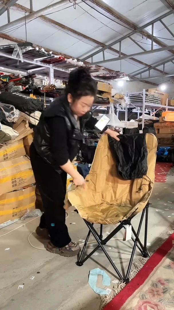 铁瑕疵不售后椅子 27