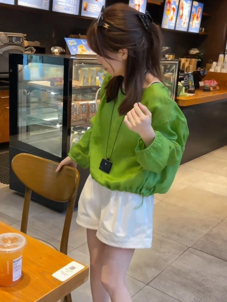 法式气质绿色圆领长袖衬衫女2025早秋新款时尚百搭阔腿短裤两件套