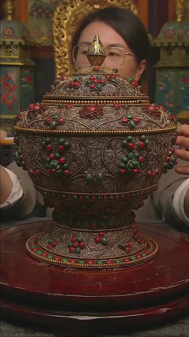 铜仁**山收藏摆件00001