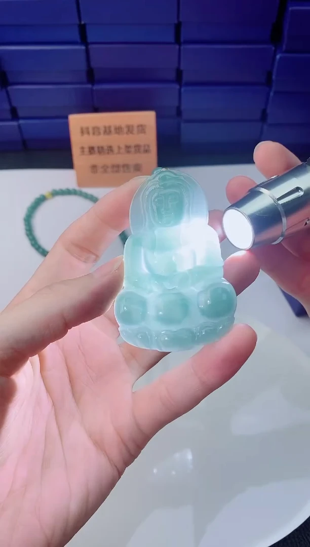 翡翠未镶嵌颈饰1111111111q2