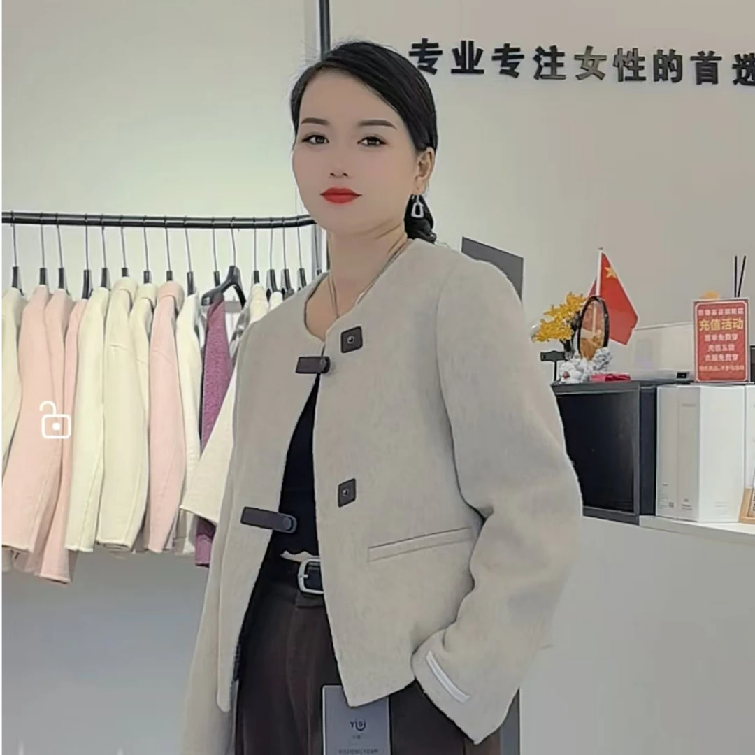 双面羊绒时尚外套