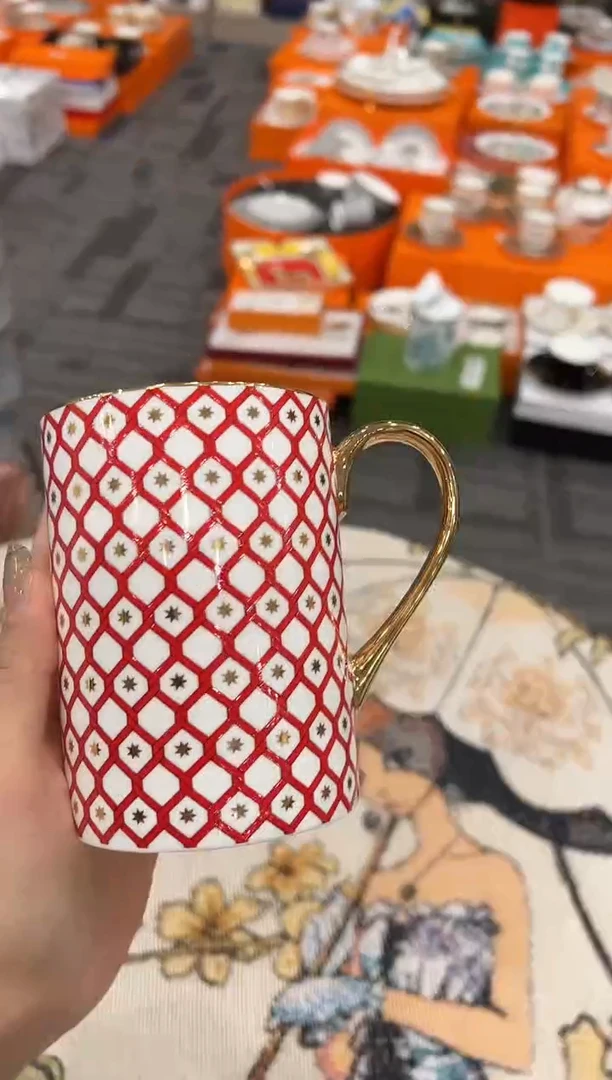 【闪购商品】杯H73------------