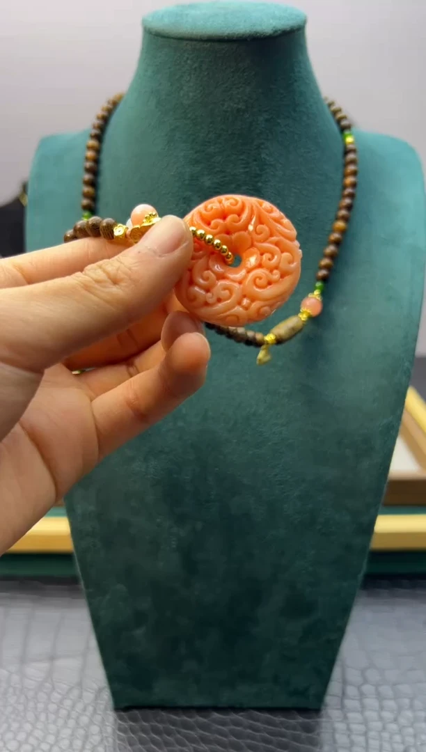 【闪购商品】玛瑙/玉髓颈饰14K金镶嵌X312