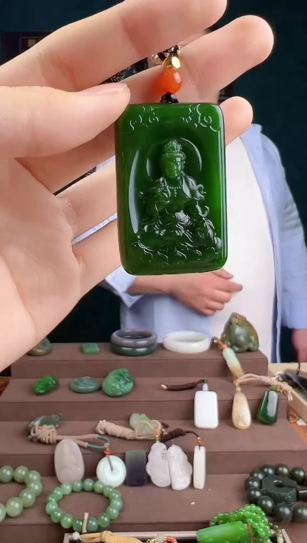 【闪购商品】和田玉颈饰未镶嵌多样性发货 拍一单发一个