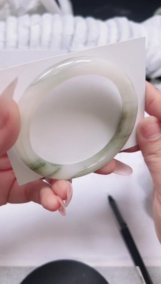 未镶嵌手镯石英质玉215-58