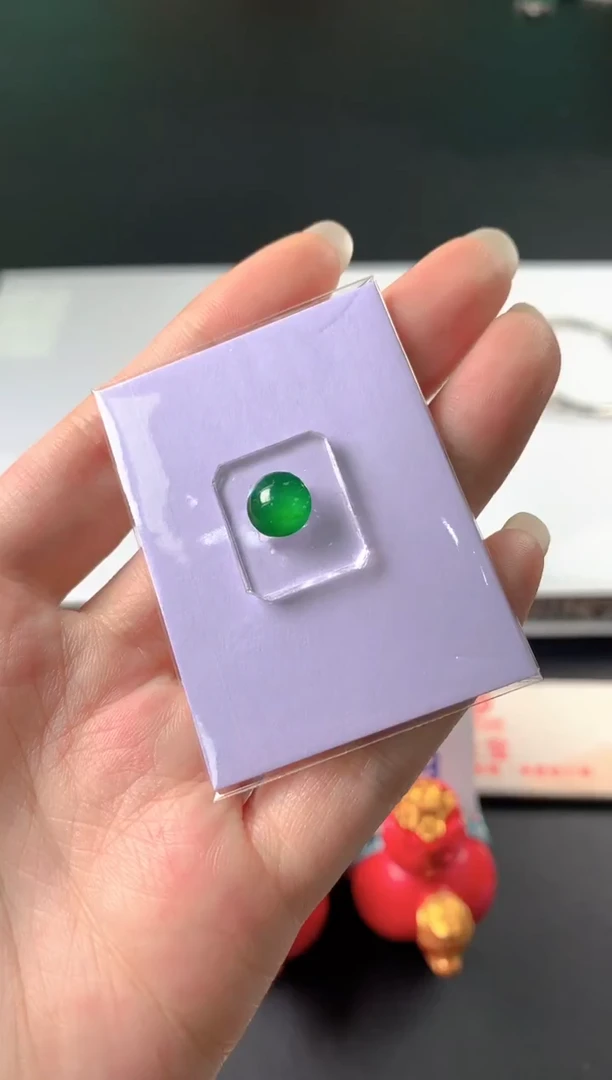 未镶嵌定制翡翠裸玉（客户意向镶嵌）多样性发一