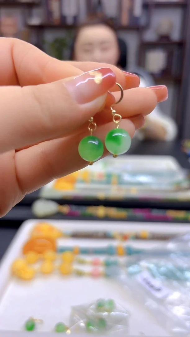 【闪购商品】翡翠耳饰14K金镶嵌耳饰E445