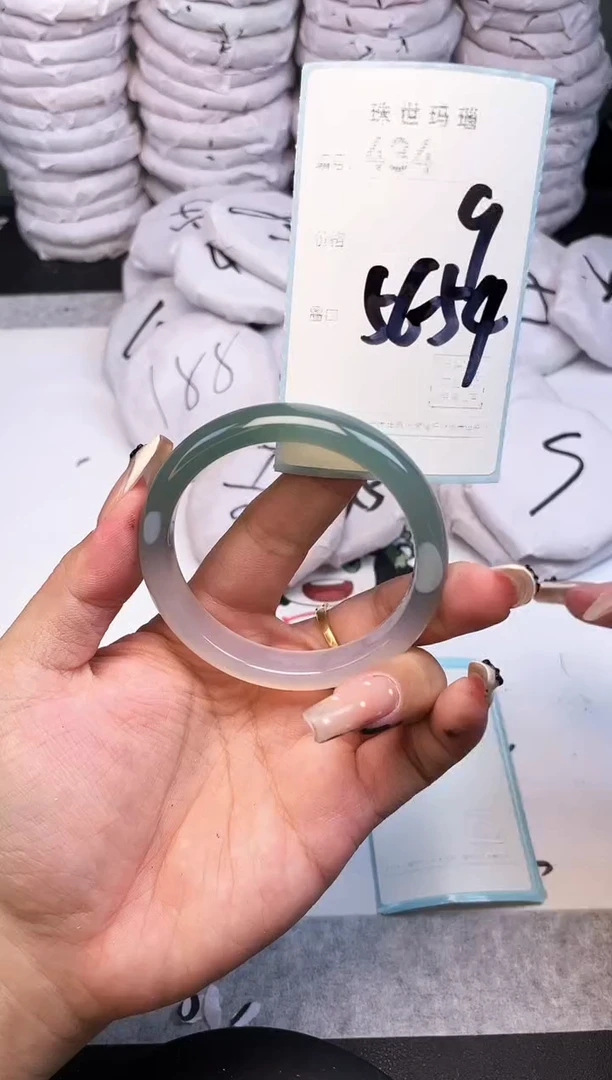 手镯玛瑙/玉髓未镶嵌434