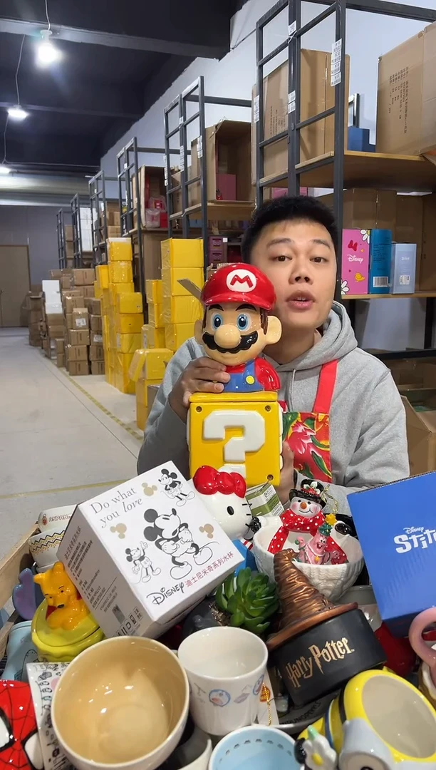 【闪购商品】杯马里奥问号罐一套