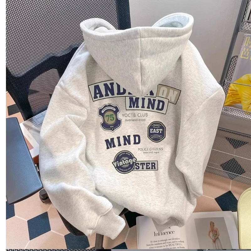 特大码300斤美式复古徽章印花连帽卫衣潮秋季高级感休闲宽松外套