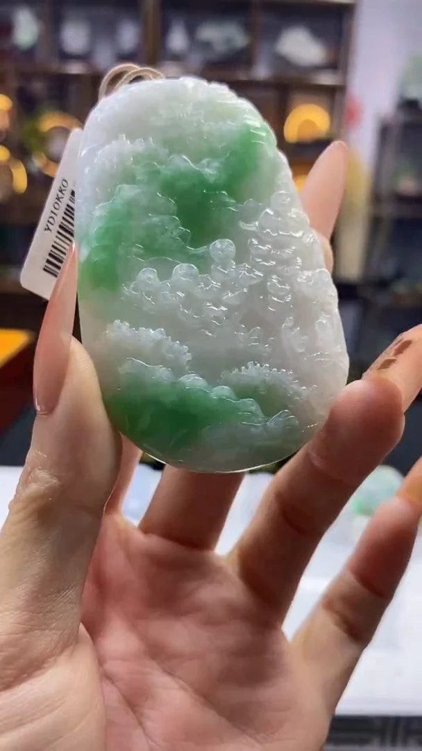 翡翠未镶嵌颈饰翡翠533