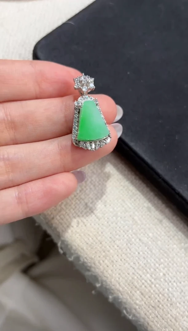 吊坠(不含链)银S925镶嵌翡翠【挽石珠宝】无事牌