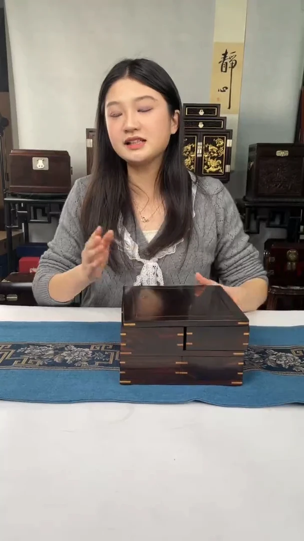 红酸枝木类端景台机关盒