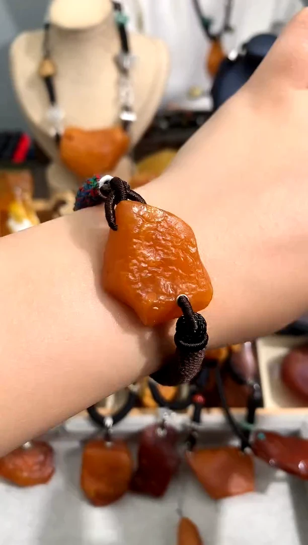 【闪购商品】蜜蜡裸石未镶嵌似玉