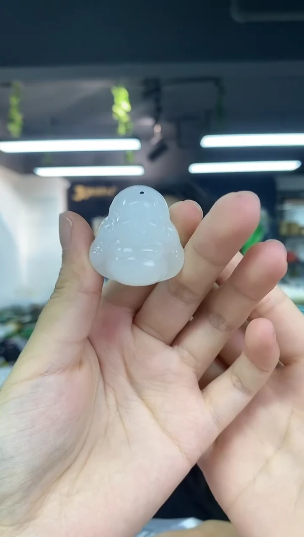 和田玉（白玉）未镶嵌颈饰多样性发其一，颜色微差