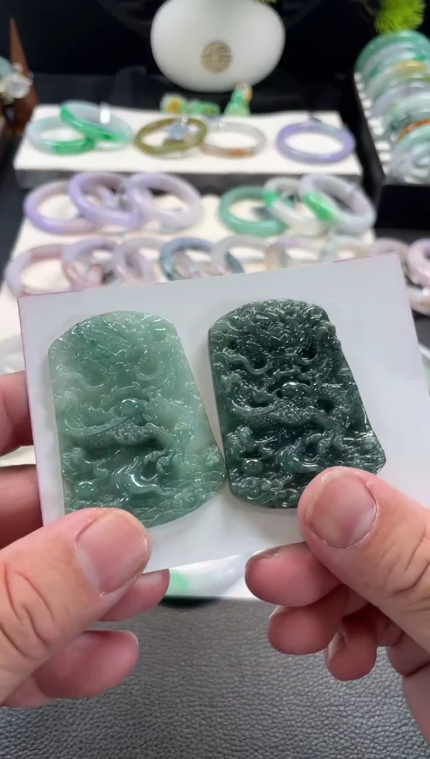 颈饰未镶嵌翡翠52号链接 有纹裂