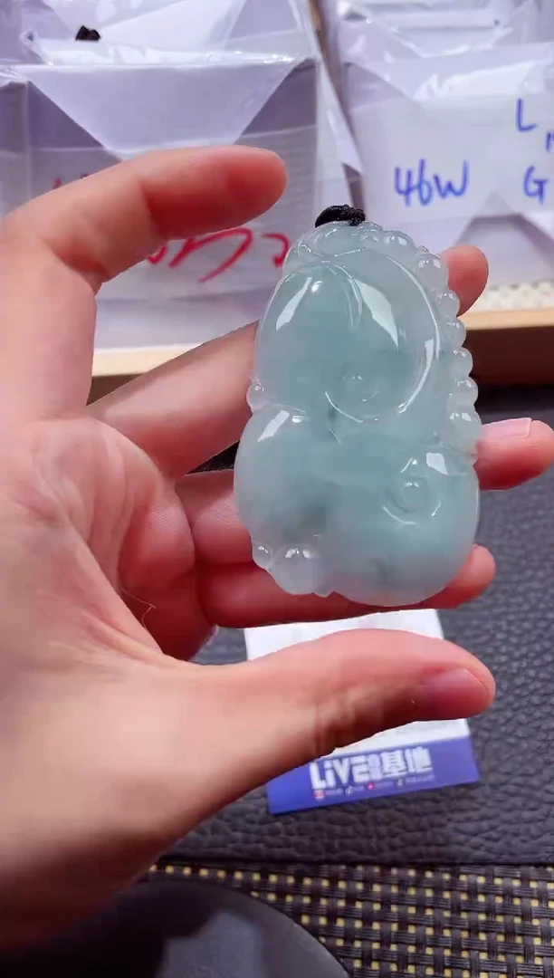 未镶嵌挂件翡翠000111
