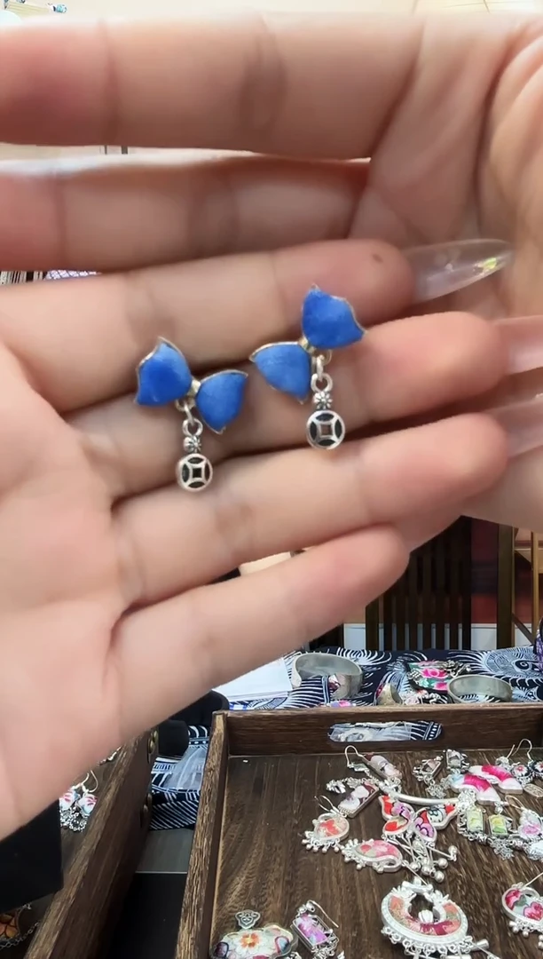 织绣民族风非遗老绣饰品792